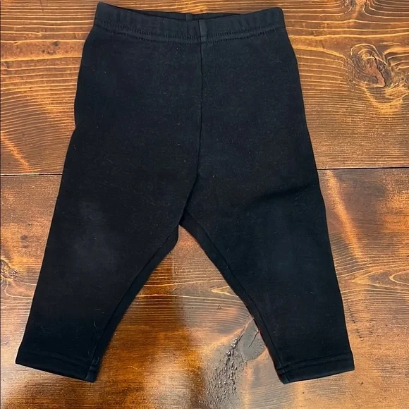 Camo Sweatshirt and Black Pants Set - Picture 4 of 5